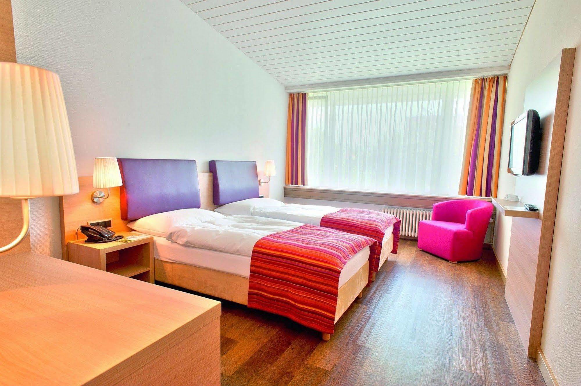 Hotel Coop Tagungszentrum & Hotelpark Im Gruenen Muttenz Εξωτερικό φωτογραφία